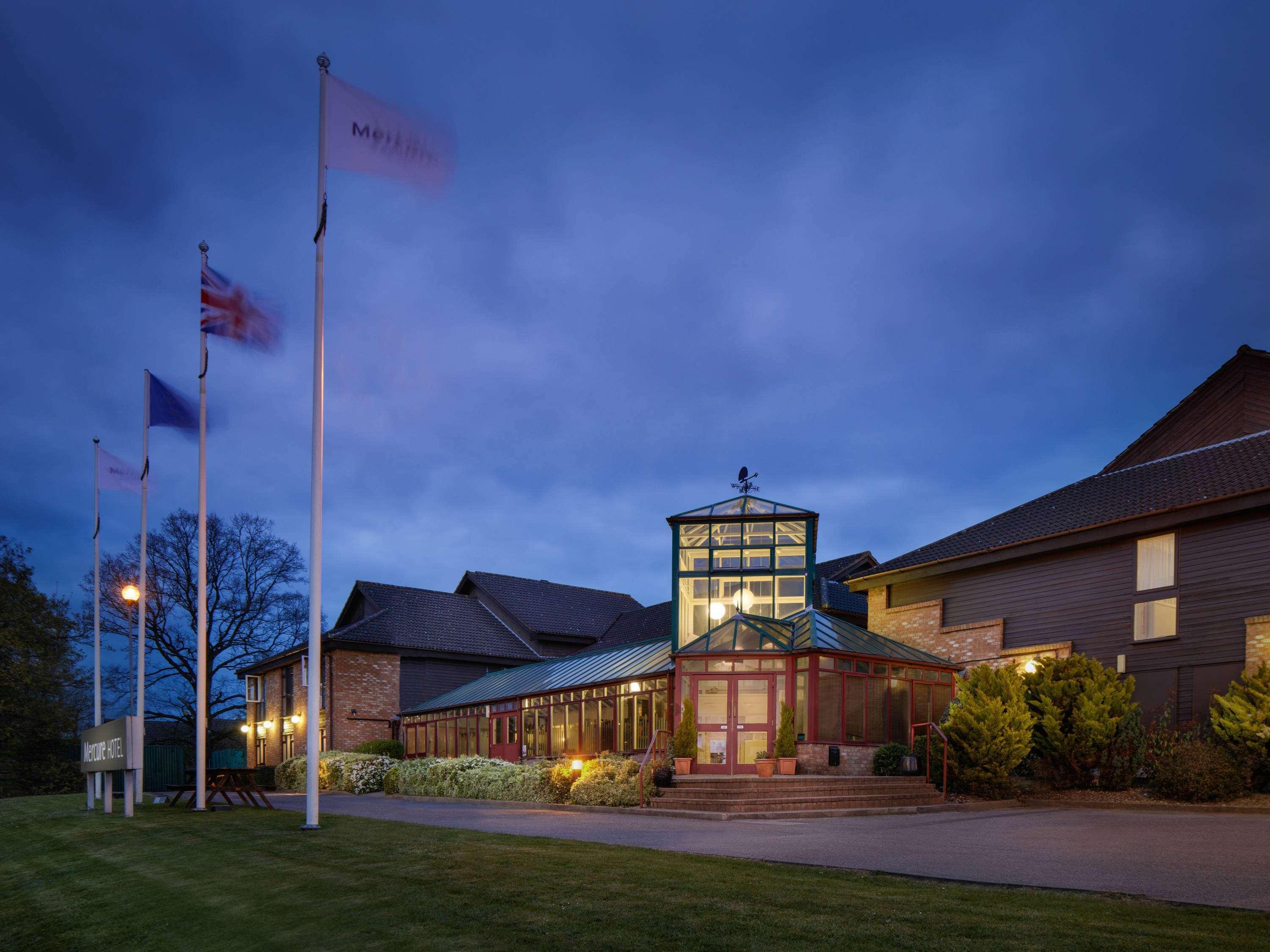 Mercure Hatfield Oak Hotel Eksteriør bilde