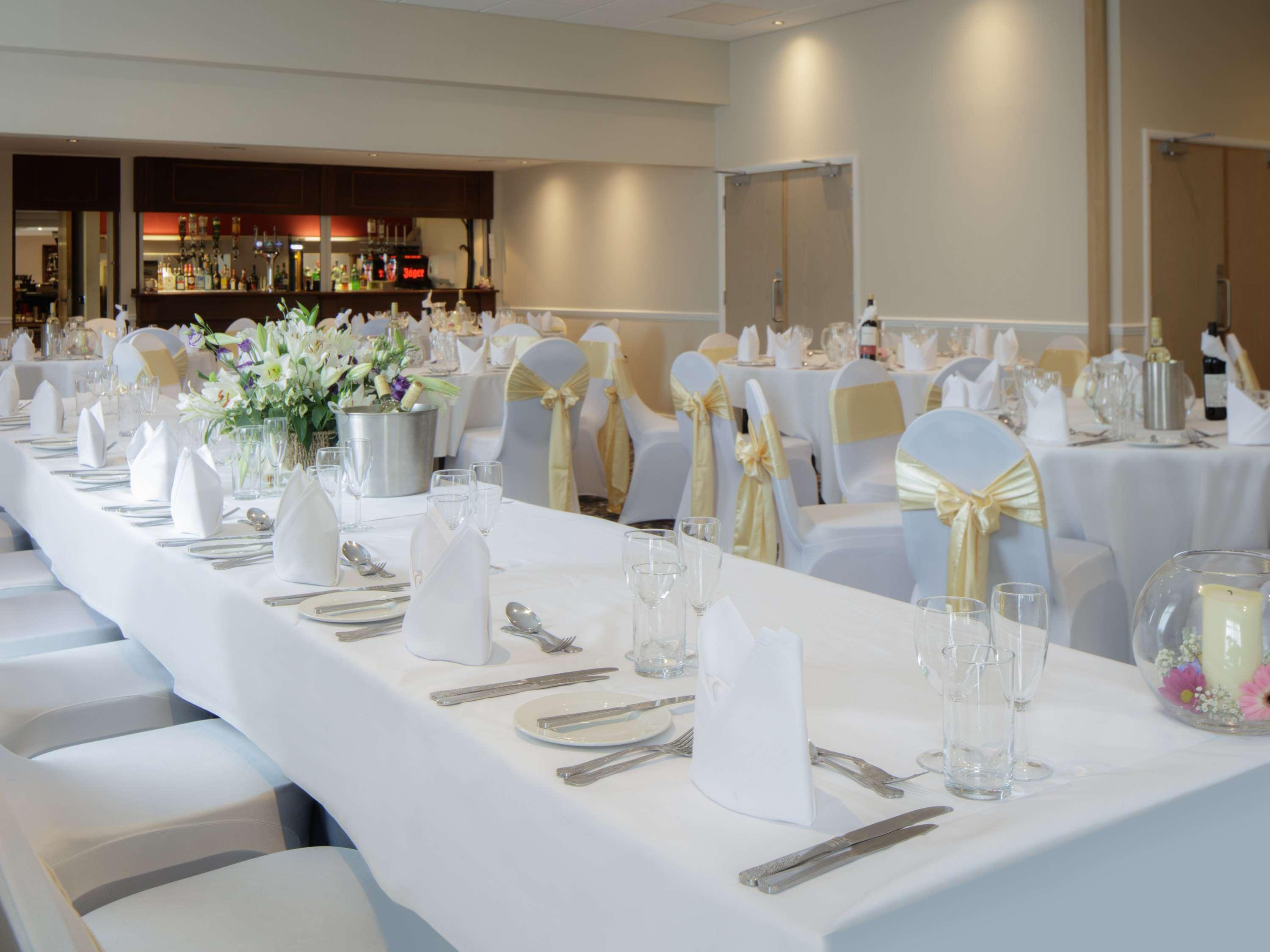Mercure Hatfield Oak Hotel Eksteriør bilde