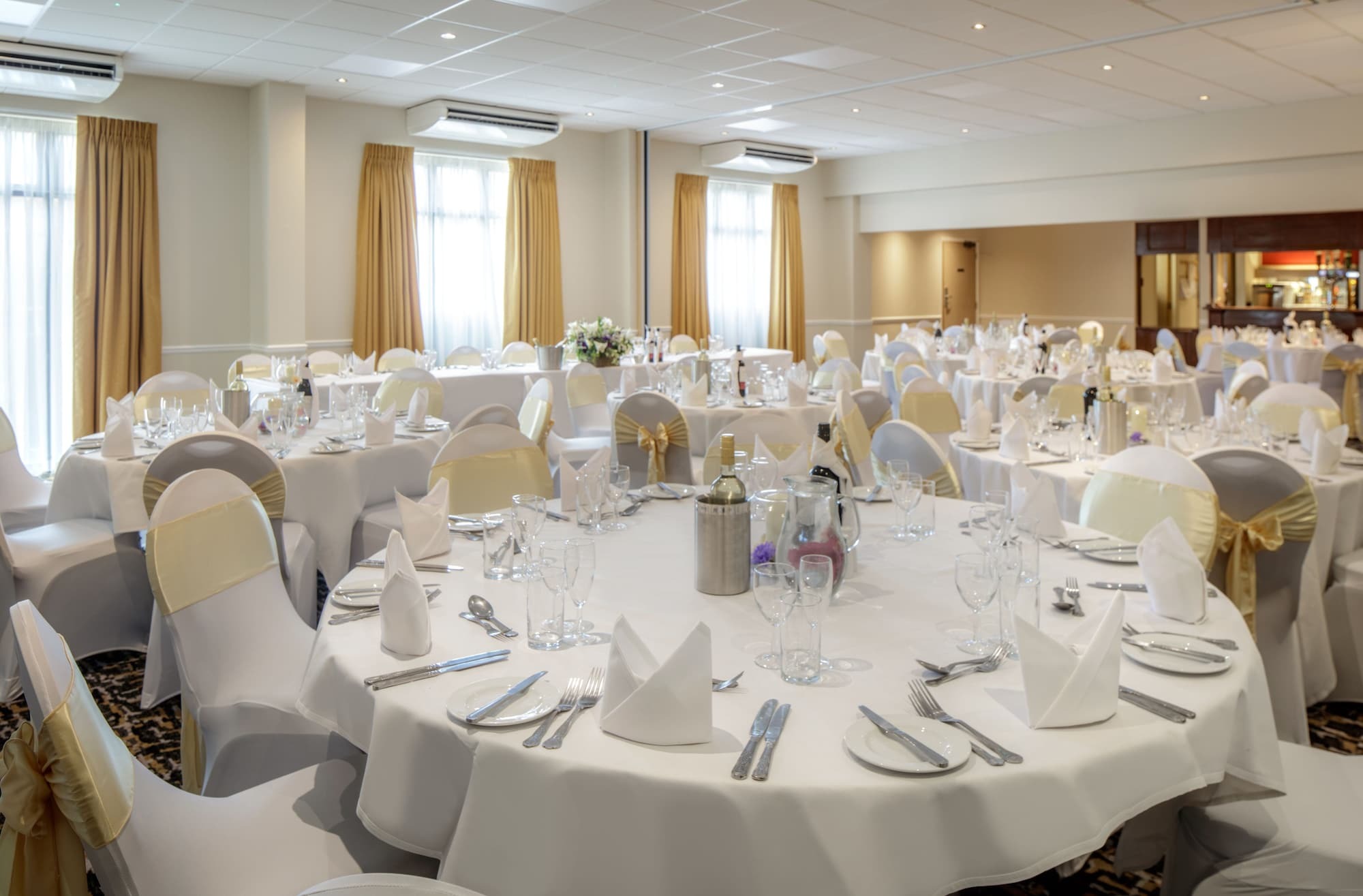 Mercure Hatfield Oak Hotel Eksteriør bilde