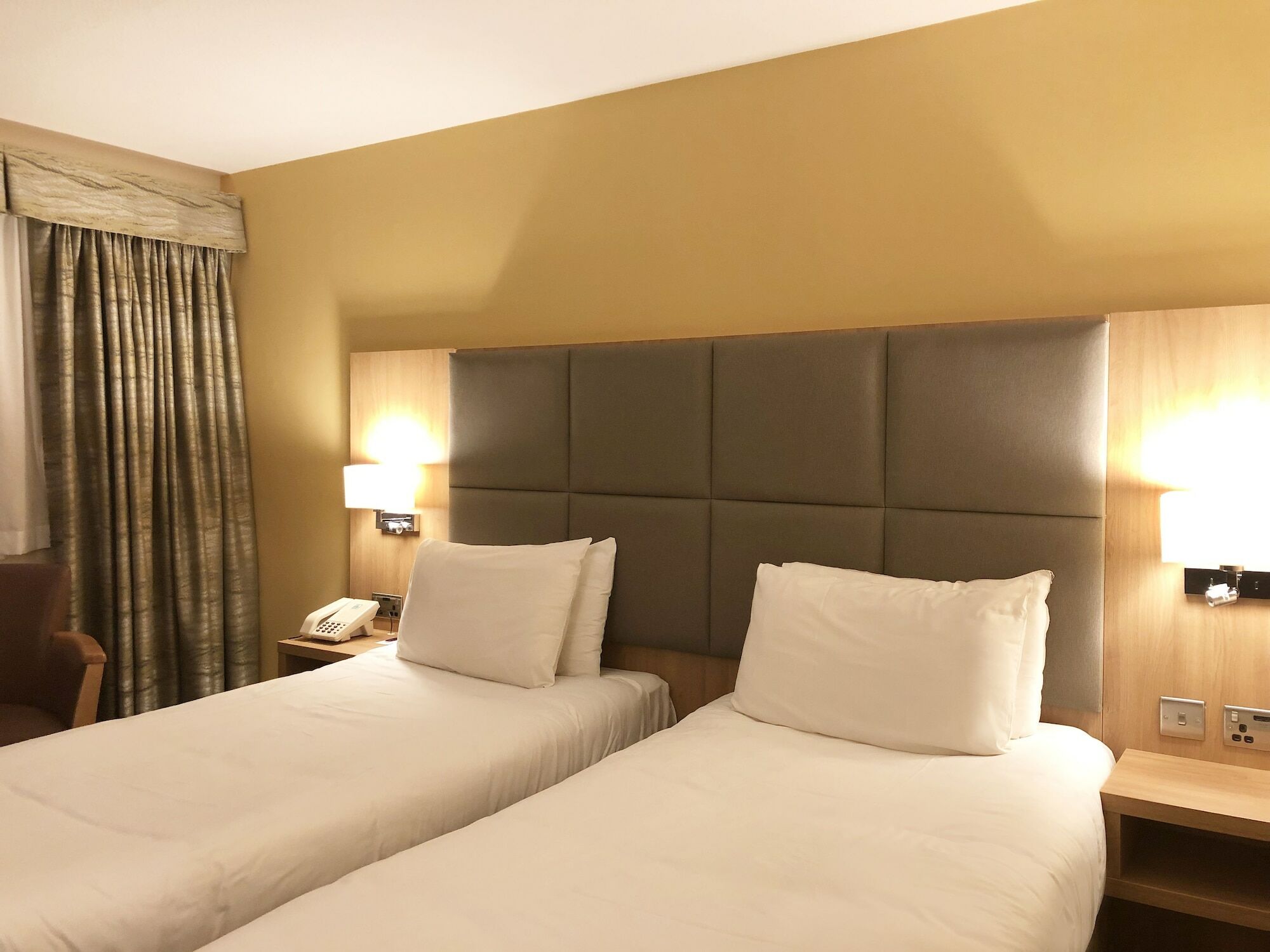 Mercure Hatfield Oak Hotel Eksteriør bilde